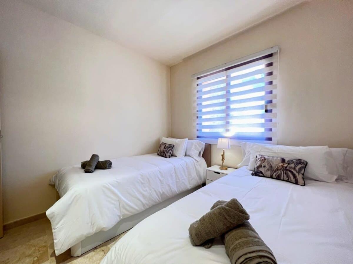 Modern 2 Bedroom Beachside Apartment Nr72 Los Alcázares Exteriér fotografie